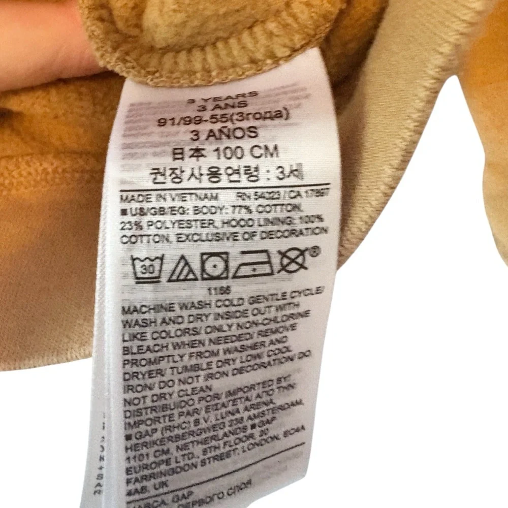 GAP kids mickey